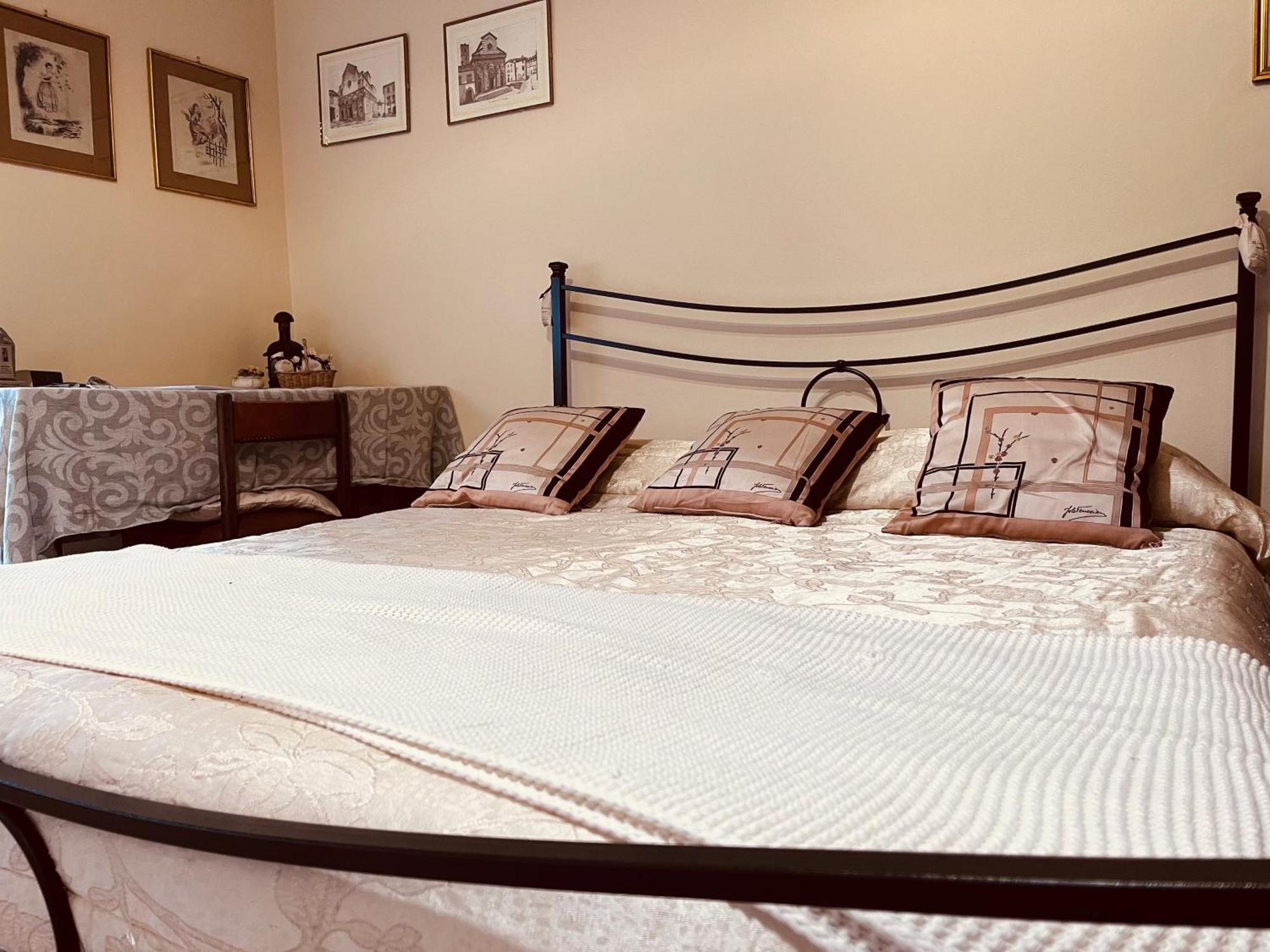 Bed&Breakfast Benedetta Cantagrillo Ngoại thất bức ảnh